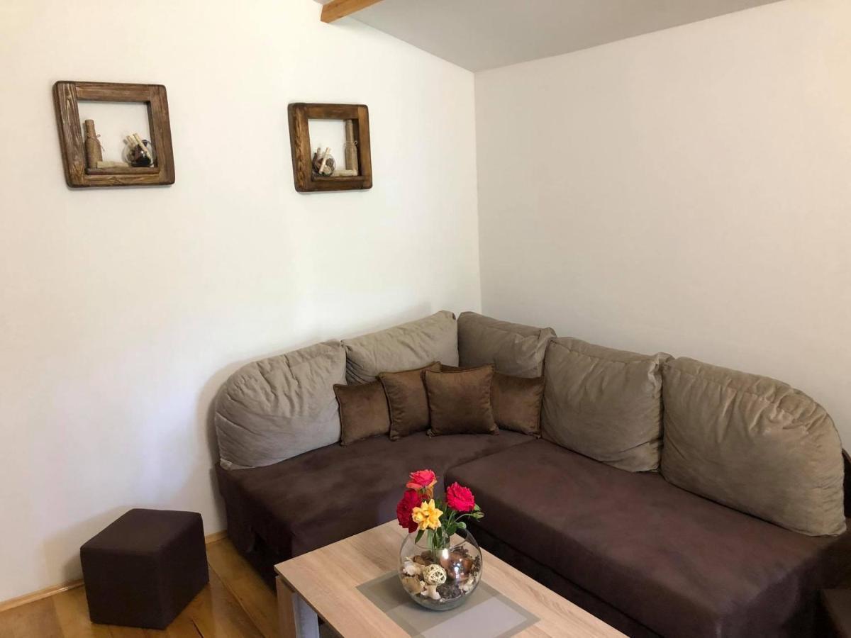 Studio Apartman Firdaus-Bihac, Dobrenica Bb Exteriör bild