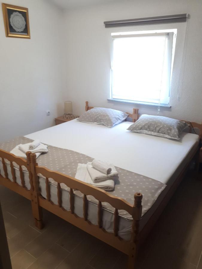 Studio Apartman Firdaus-Bihac, Dobrenica Bb Exteriör bild